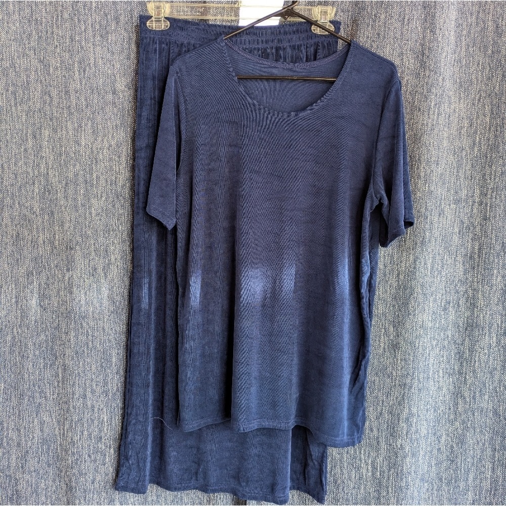 Lounge Set Blue Top and Pants Two Piece Knit Comfort Relaxed Fit, Medium - Picture 8 of 11